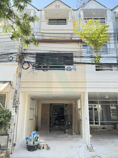 📌 ขายโฮมออฟฟิศ โครงการ ศรีวรา ทาวน์อินทาวน์ 3 ชั้น 5 ห้องนอน 3 ห้องน้ำ