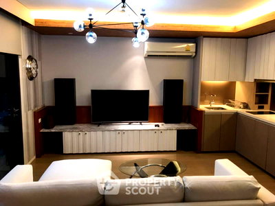 Condos for rent : 1-BR Condo At Mode Sukhumvit 61, 400m to BTS Ekkamai (ID 480959)