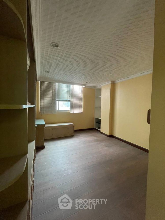 รูป คอนโด 6-ห้องนอน ที่ รอยัล คาสเทิล พัฒนาการ ใน สวนหลวง (ID 1279007) - รูปที่ 5/5