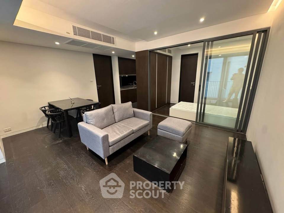 picture 2-BR Condo at Siamese Gioia near MRT Phetchaburi (ID 2440243) - 8/16
