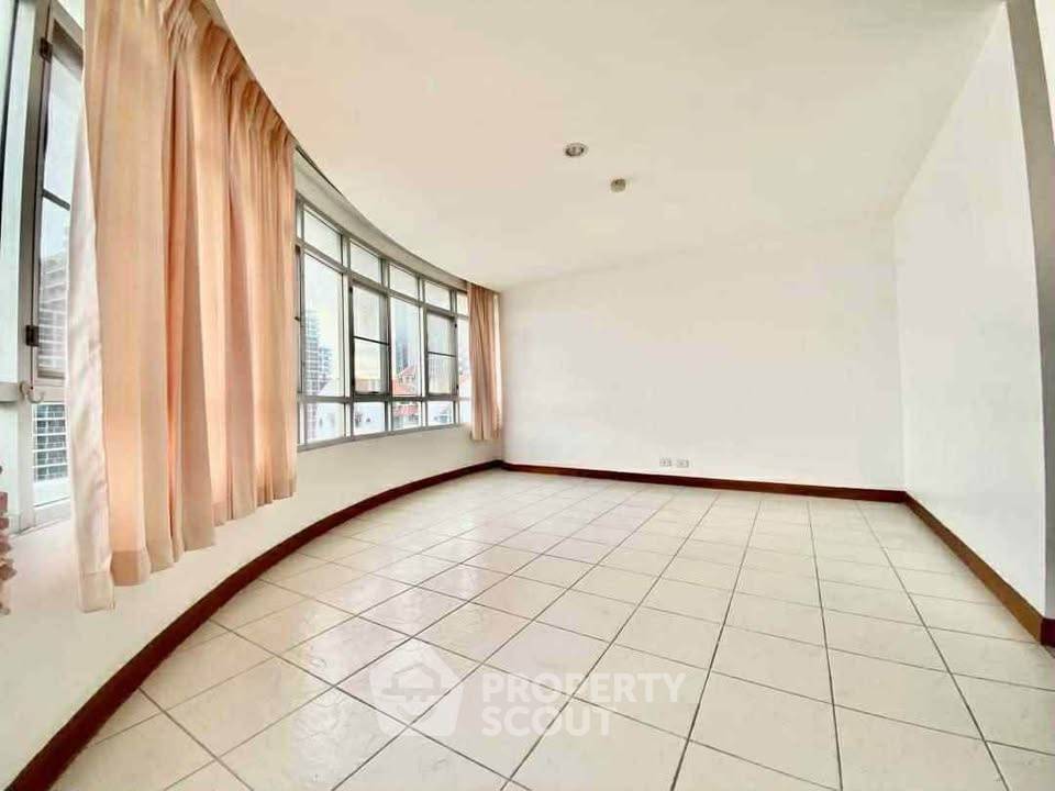 รูป คอนโด 2-ห้องนอน ที่ พีค คอนโดมิเนียม ใกล้ ถนนพระตำหนัก พัทยา (ID 2387940) - รูปที่ 10/15