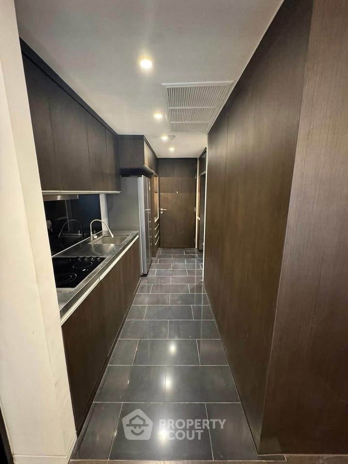 picture 2-BR Condo at Siamese Gioia near MRT Phetchaburi (ID 2440243) - 11/16