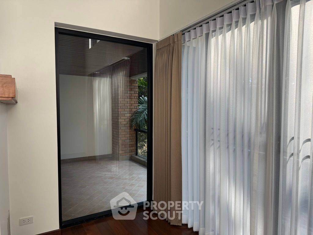 รูป คอนโด 3-ห้องนอน ที่ เฮือนป้อเลี้ยง คอนโดมิเนียม ใกล้ สนามบินเชียงใหม่ (ID 2724948) - รูปที่ 4/13