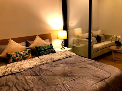 Condos for rent Chatuchak : FOR RENT    :  M Jatujak   (ST-02) (Close to BTS Morchit , MRT Jatujak )