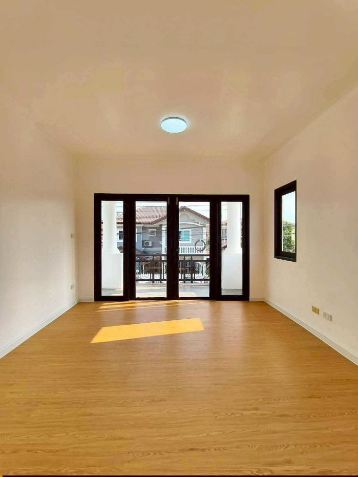รูป บ้านเดี่ยวหลังมุม รีโนเวทใหม่ 52 ตรว. หมู่บ้านภัสสร 3 รังสิต-คลองสาม ตรงข้ามบิ๊กซีคลองสาม ราคา 3.39 ล้าน - รูปที่ 17/19