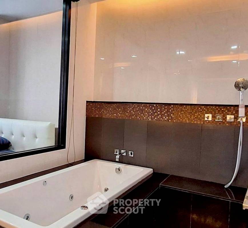 รูป คอนโด 2-ห้องนอน ที่ ไอวี่ แอมพิโอ รัชดา - พระราม 9 ใกล้ MRT ศูนย์วัฒนธรรมแห่งประเทศไทย (ID 2720302) - รูปที่ 3/6