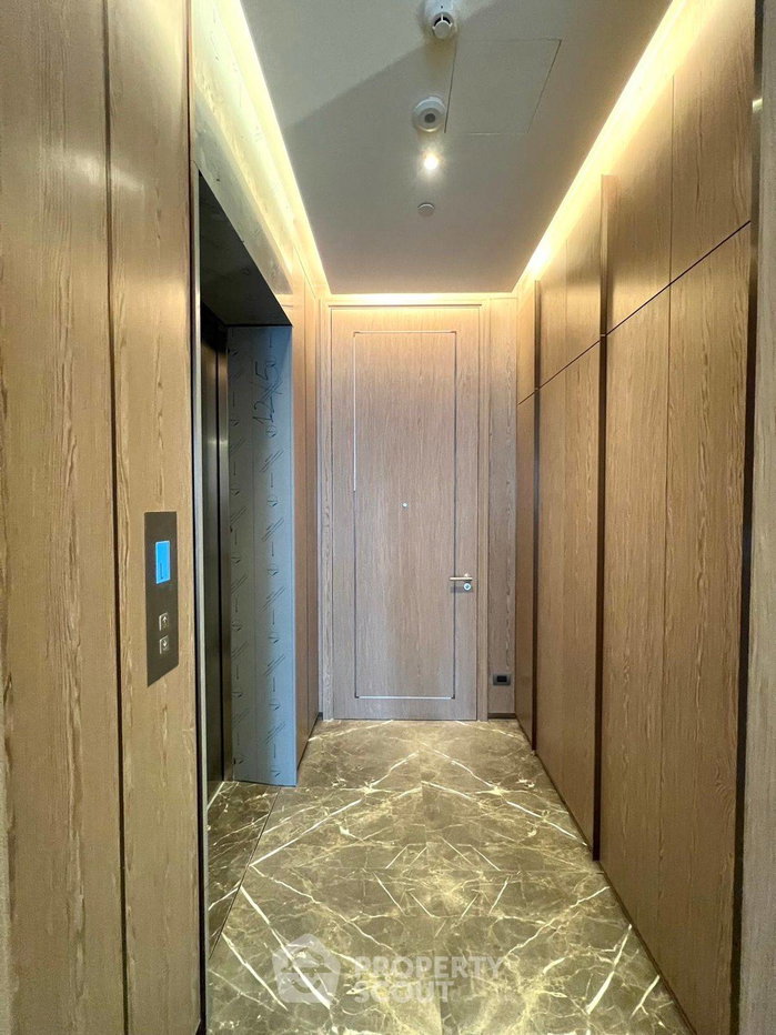 picture 1-BR Condo at SCOPE Langsuan near BTS Chit Lom (ID 2064299) - 3/11