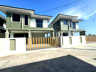 บ้านเดี่ยว ชลบุรี : บ้านเดี่ยวสร้างใหม่พัทยา ใกล้เทศบาลหนองปลาไหล 4ห้องนอน 3ห้องน้ำ