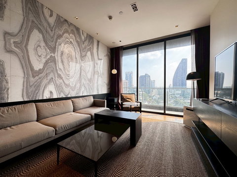 ให้เช่า Beatniq Sukhumvit 32 ห้องสวย ราคาดี ตกแต่งเฟอร์ครบ พร้อมอยู่ DS2470 | Line @dstay