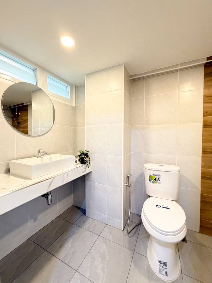 รูป 🏡 คอนโดราคาน่ารัก ใกล้ดาวรุ่ง–วิชิต เฟอร์ครบ พร้อมอยู่ เพียง 1.69 ล้าน - รูปที่ 17/18