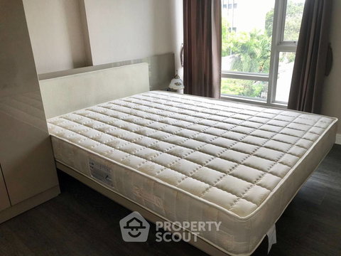 1-BR Condo at The Crest Sukhumvit 49 near BTS Thong Lor (ID 2722606)