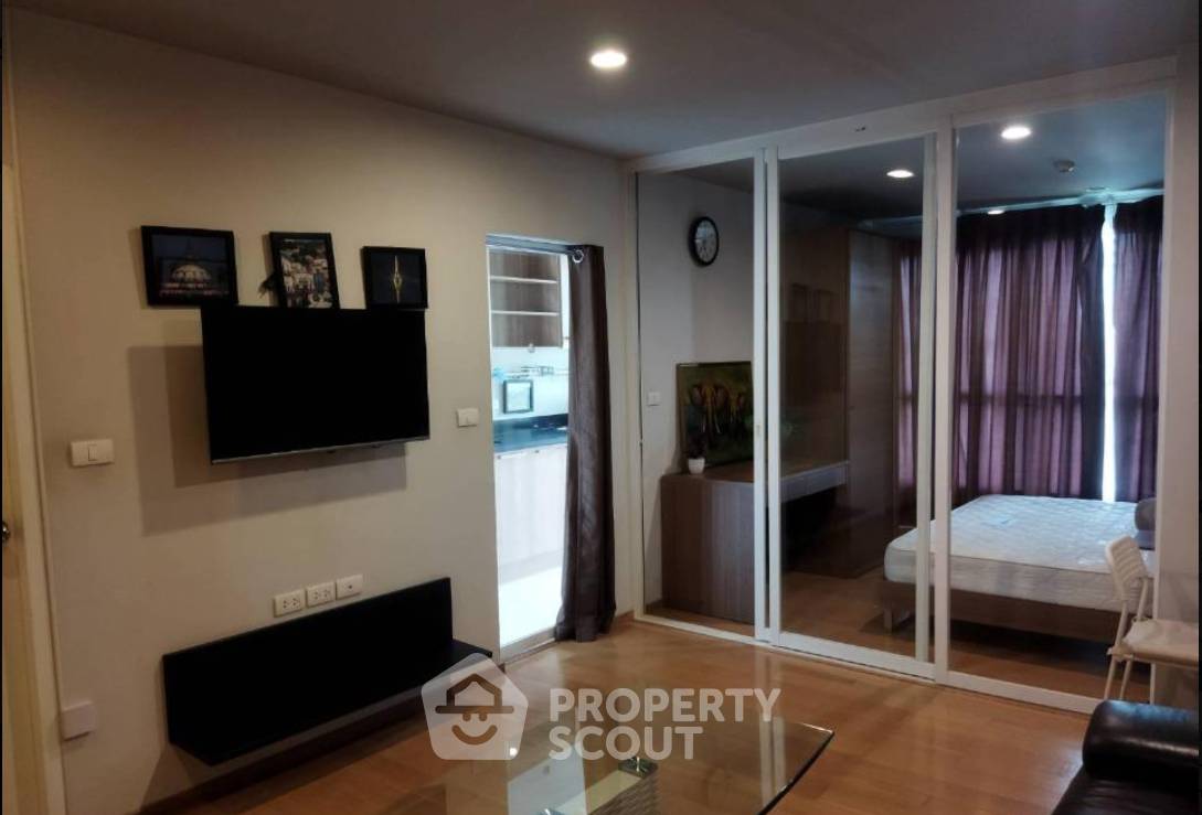 รูป คอนโด 1-ห้องนอน ที่ ไฮฟ์ สุขุมวิท 65 ใกล้ BTS เอกมัย (ID 884583) - รูปที่ 2/9