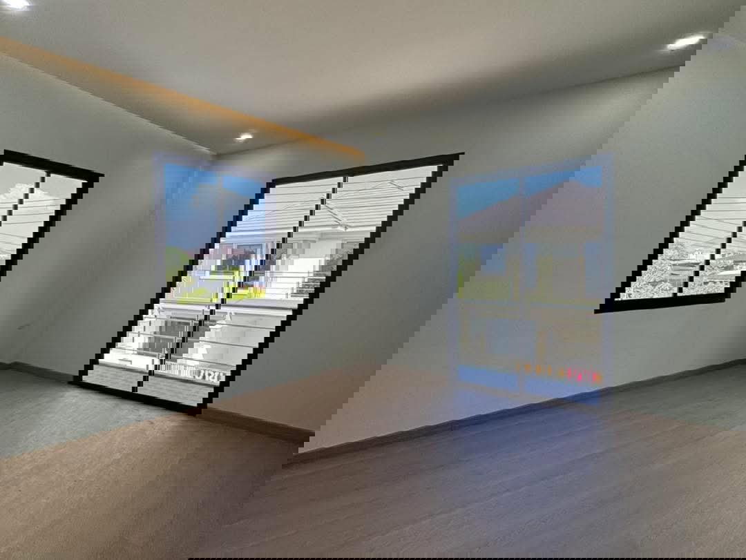 รูป บ้านเดี่ยวสร้างใหม่พัทยา ใกล้เทศบาลหนองปลาไหล 4ห้องนอน 3ห้องน้ำ - รูปที่ 8/8