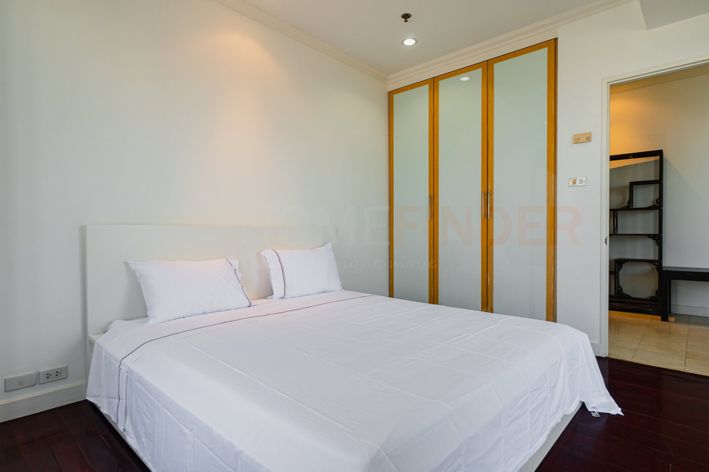 รูป Baan Chao Praya Condominium 3 bedrooms, for sale - รูปที่ 23/43