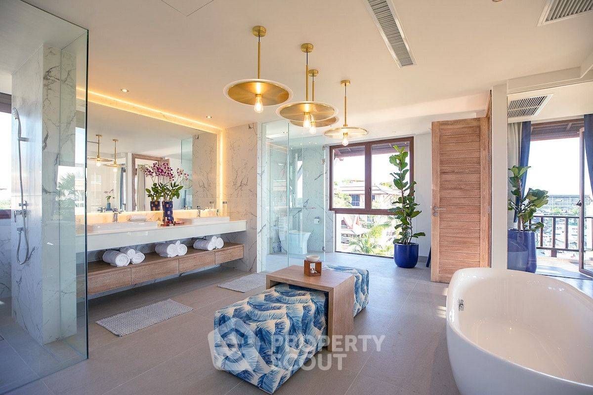 รูป คอนโด 4-ห้องนอน ที่ รอยัล ภูเก็ต มารีน่า ใกล้ ภูเก็ต โบ๊ท ลากูน (ID 2192647) - รูปที่ 3/10