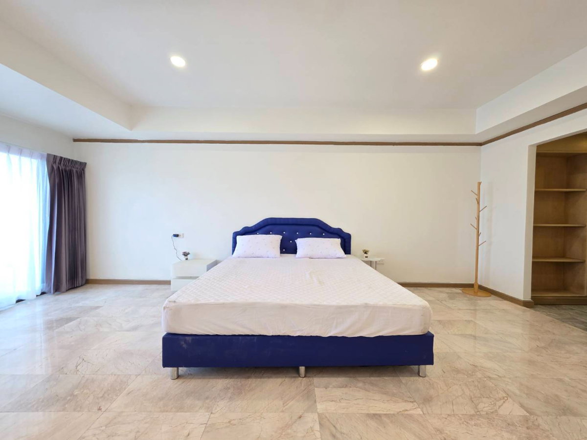 picture 📢 Condo for Rent / Sale – Royal Nine Residence - 10/18