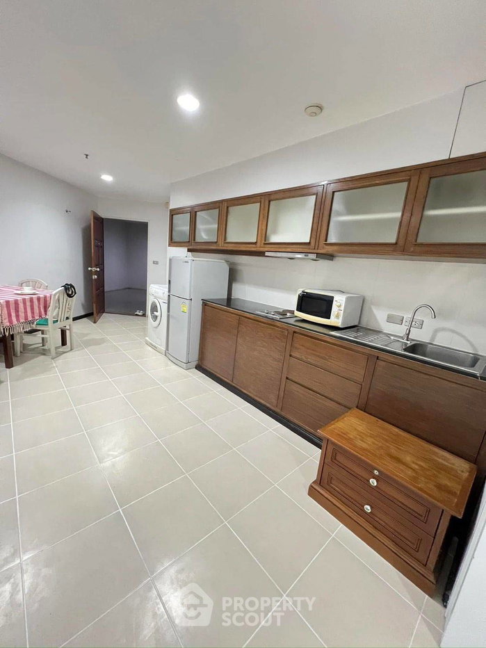 รูป คอนโด 2-ห้องนอน ที่ วิทยุ คอมเพล็กซ์ คอนโดมิเนียม ใกล้ BTS เพลินจิต (ID 2052752) - รูปที่ 11/15