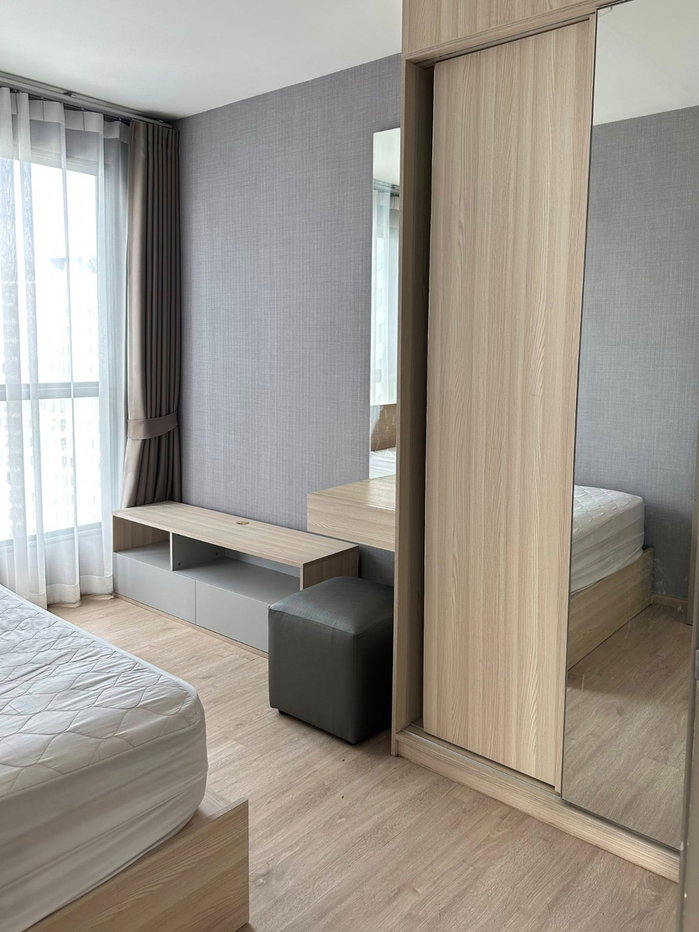 picture Condo for Rent: Ideo O2  Near BTS Bang Na (approx. 300 meters) - 10/24
