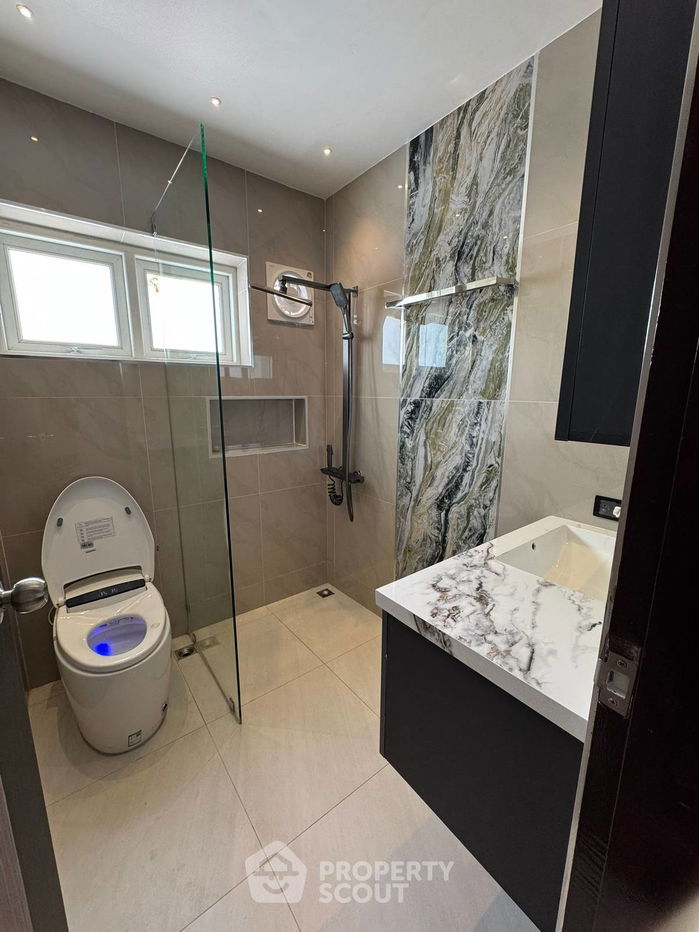 รูป วิลล่า 5-ห้องนอน ใกล้ พัทยาตะวันออก (ID 2722884) - รูปที่ 7/12