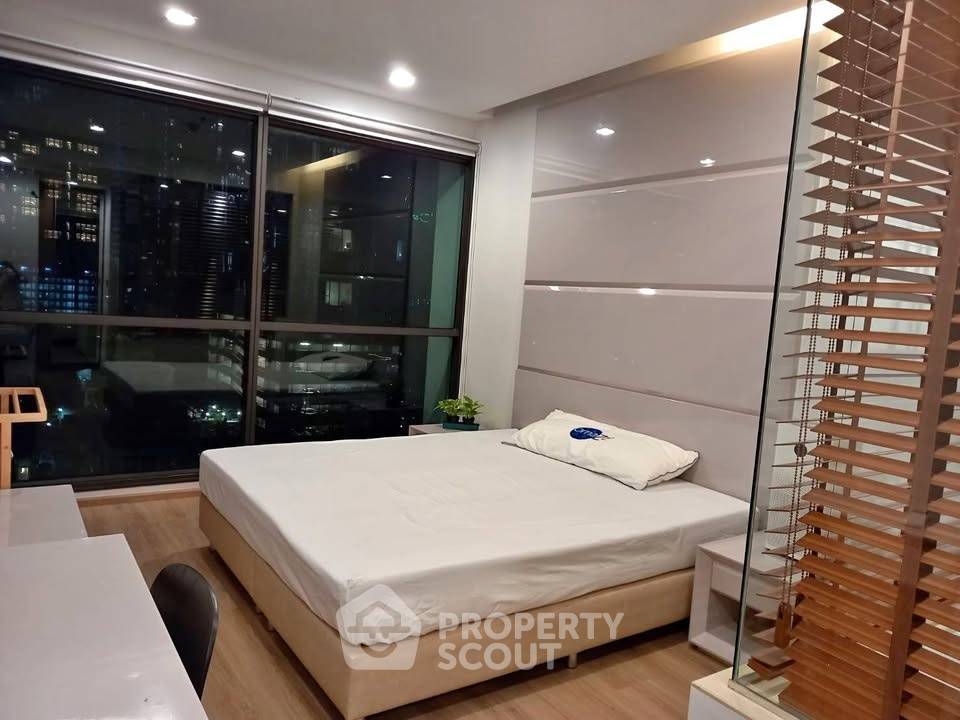 รูป คอนโด 2-ห้องนอน ที่ ดิ แอดเดรส สาทร ใกล้ BTS เซนต์หลุยส์ (ID 2457581) - รูปที่ 1/18