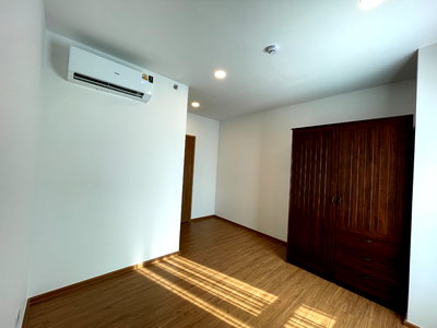 Condos for rent Kasemrad Ramkhamhaeng Hospital : Condo for rent The Livin Ramkhamhaeng new room 23rd floor 61 sq.m Near The Mall Bangkapi