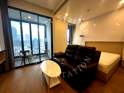 Condos for rent : Hot condo 🏢Ashton Chula-Silom, fully furnished and ready to move in immediately 💎MRT Sam Yan.