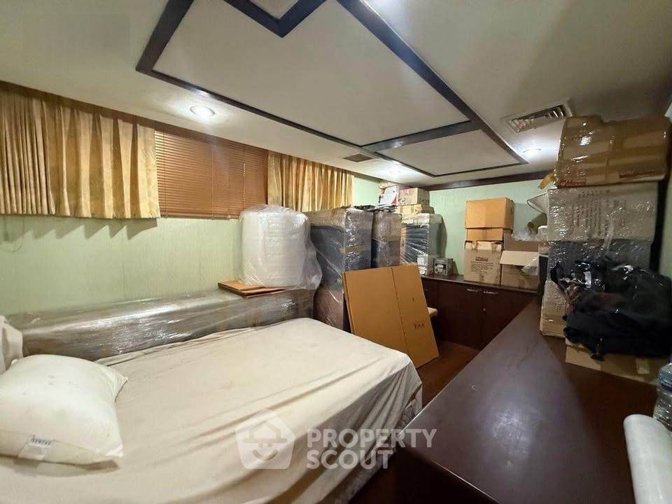 รูป คอนโด 4-ห้องนอน ที่ สุพรีม เรสซิเด้นซ์ คอนโดมิเนียม ใน ช่องนนทรี (ID 2464411) - รูปที่ 3/10