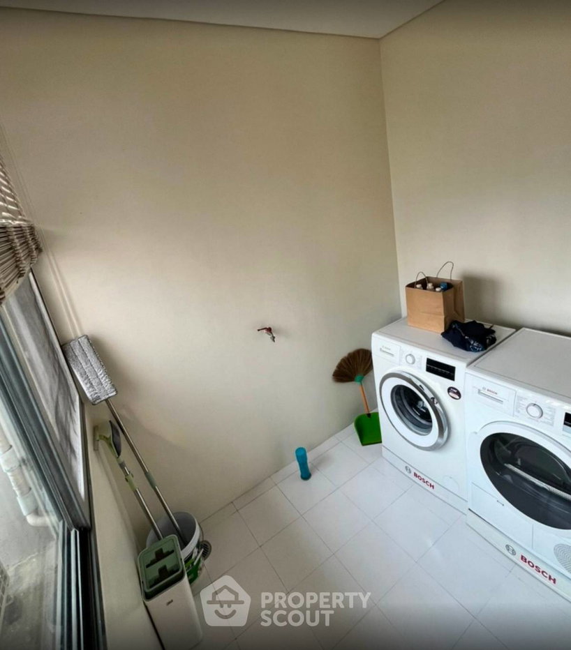 รูป คอนโด 2-ห้องนอน ที่ โดมัส คอนโดมิเนียม ใกล้ BTS อโศก (ID 2049582) - รูปที่ 13/13