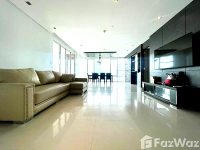 Condos for rent : . 1930470