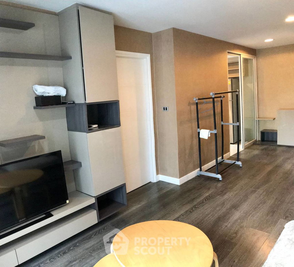 รูป คอนโด 1-ห้องนอน ที่ เดอะ เครส สุขุมวิท 49 ใกล้ BTS ทองหล่อ (ID 2722565) - รูปที่ 2/6