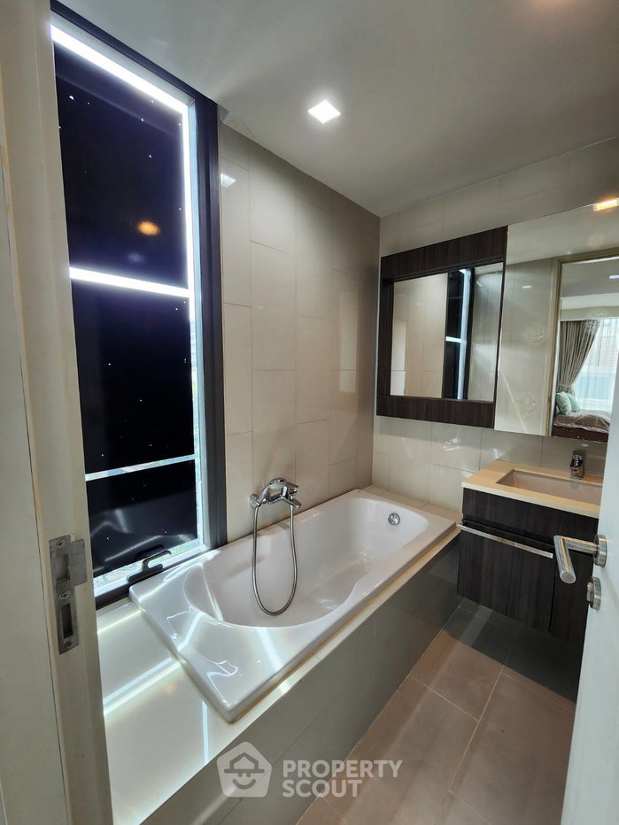 picture 2-BR Condo at Via 49 near BTS Phrom Phong (ID 510407) - 5/8