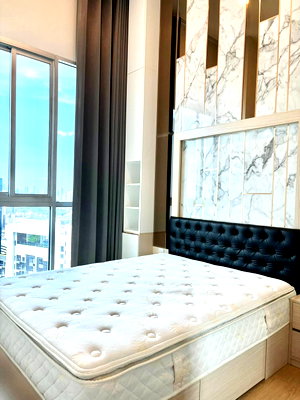 Condos for rent : Condo for rent : Noble Revolve Ratchada1 2Bedrooms  2 Bathrooms Floor to ceiling 4 metre Digital door lock near MRT Cultural Centre 