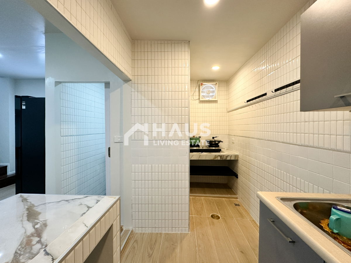 picture Townhouse Soi Prachachuen 27 / 3 Bedrooms #TPCC005 - 6/20