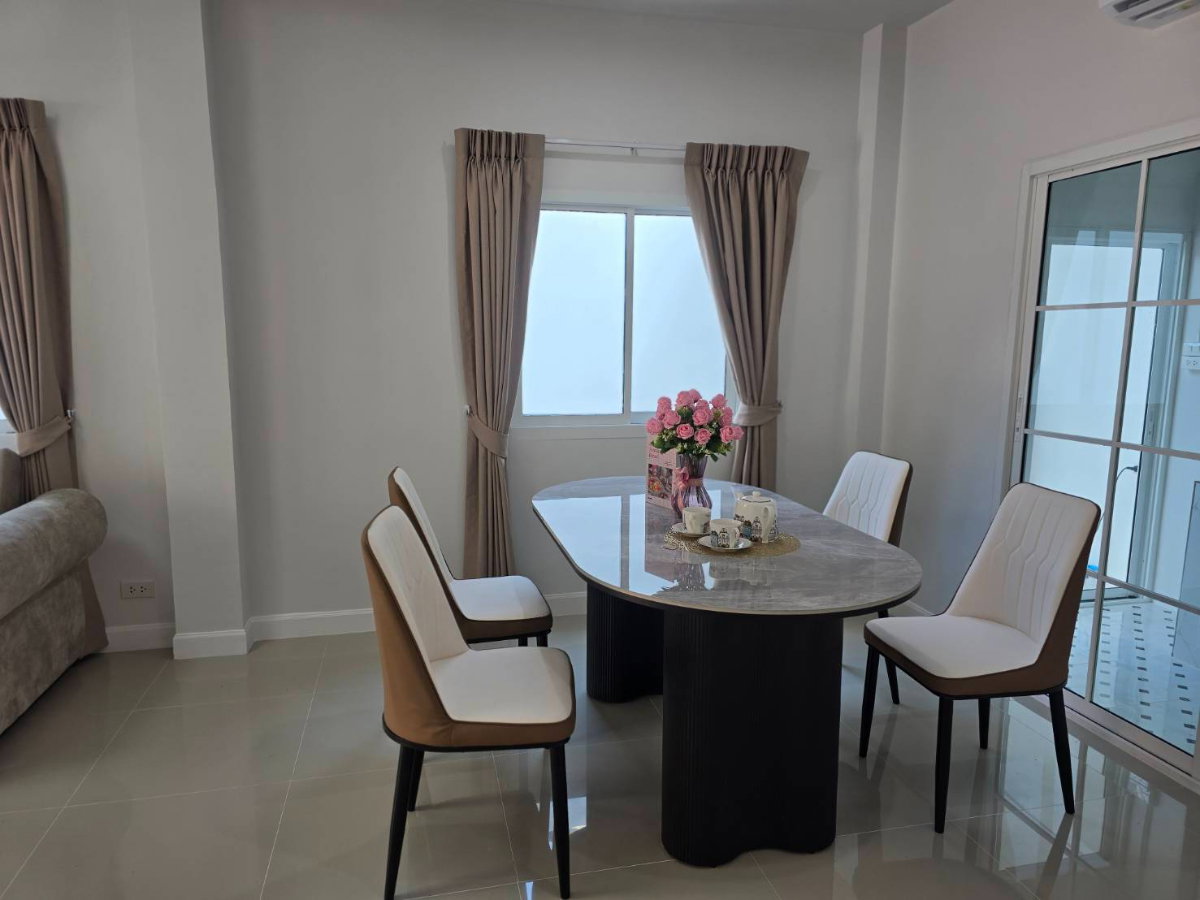 รูป บ้านเดี่ยวหลังใหญ่ ทำเลหลังมุมใน รีโนเวทใหม่ หมู่บ้าน แลนซีโอ รามอินทรา-นวมินทร์ ถ.เลียบคลอง เขตคลองสามวา พร้อมอยู่ทั้งเฟอร์ฯ,แอร์ - รูปที่ 18/41