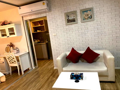 Condos for rent : FOR RENT ISSI CONDO SUKSAWAD 30 SQM 1 BED **WASHING MACHINE**