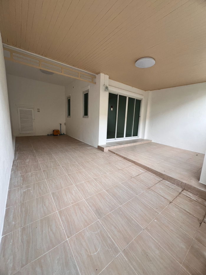 รูป 🔥 ราคาพิเศษ 🔥 ขายทาวน์เฮ้าส์ 2 ชั้น 22.5 ตรว 🌟 หมู่บ้านมณฑล 8 - ทวีวัฒนา - เพชรเกษม 🌟 รีโนเวทใหม่ 🎉 ห้องเยอะมาก - รูปที่ 3/21