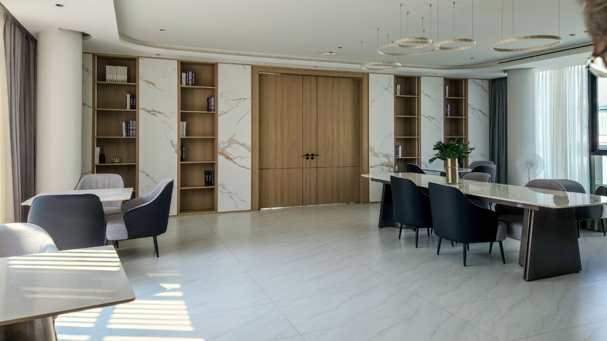 รูป คอนโดยูนิตพิเศษ โครงการ Le Chamonix ขนาดใหญ่กว่าปกติ–3 ห้องนอน ชั้นบนสุด วิวดอยสุเทพ - รูปที่ 36/38