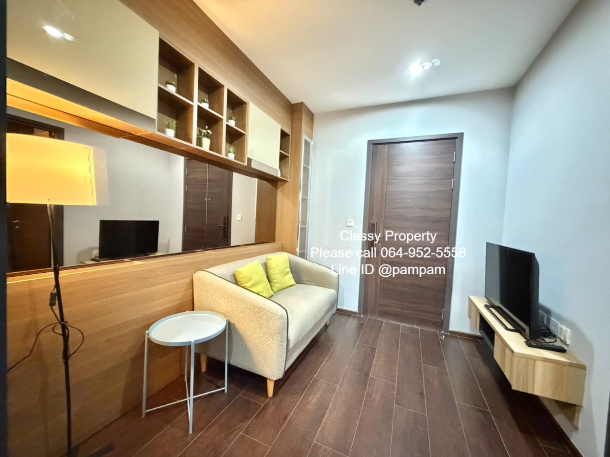 รูป *** ให้เช่าคอนโด : ซี เอกมัย 1 ห้องนอน  ห้องสวย บิวท์อินเฟอร์นิเจอร์ วิวสระ ราคาพิเศษ 14,500 บาทเท่านั้น🔥🔥🔥(C Ekkamai) *** - รูปที่ 10/22