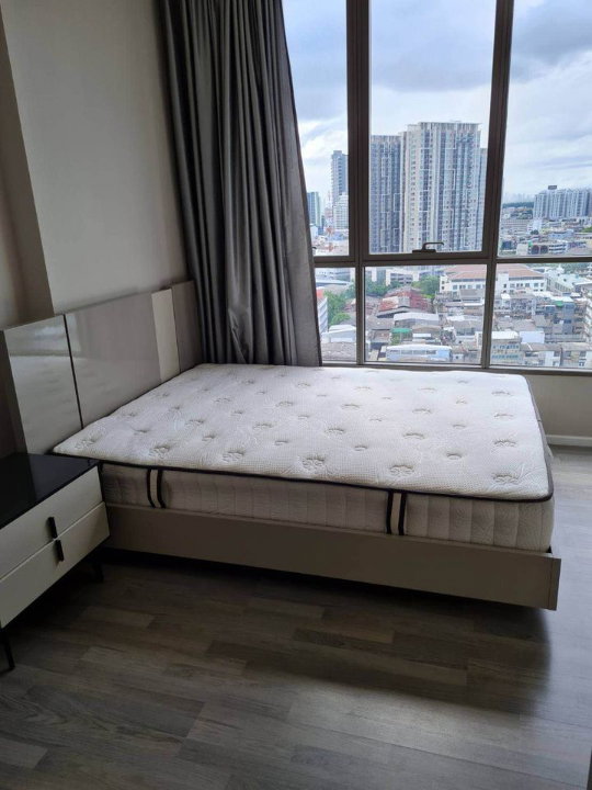 รูป The Room Sathorn - St.Louis【𝐑𝐄𝐍𝐓】🔥ห้องสไตล์มินิมอล พื้นที่กว้าง วิวอลังหลักล้าน ส่วนกลางดี🔥 ติดต่อไลน์ไอดี: @hacondo - รูปที่ 2/10