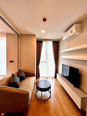 Condos for rent : Chewathai Residence          Thonglor 