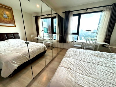 Condos for rent : Life                               Asoke