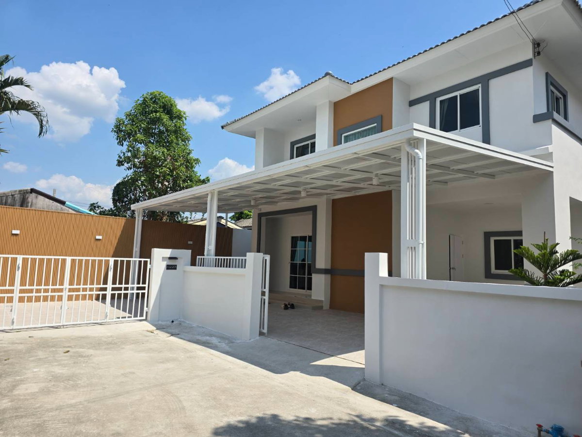 รูป บ้านเดี่ยวหลังใหญ่ ทำเลหลังมุมใน รีโนเวทใหม่ หมู่บ้าน แลนซีโอ รามอินทรา-นวมินทร์ ถ.เลียบคลอง เขตคลองสามวา พร้อมอยู่ทั้งเฟอร์ฯ,แอร์ - รูปที่ 2/41