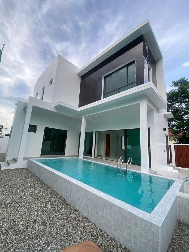  Luxury Pool Villa ใจกลางเมืองเชียงใหม่ ราคาพิเศษต่ำกว่าประเมิน! 🔥