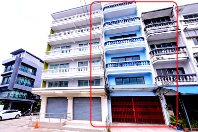 เช่าอาคารพาณิชย์ กรุงเทพมหานคร : เพชรเกษม 94-104 MRT หลักสอง อาคารให้เช่า บางแค 3นอน 2น้ำ ใกล้ บิ๊กซี เพชรเกษม หลักสอง19 ตร.วา 229 ตร.ม. 3.5 ชั้น