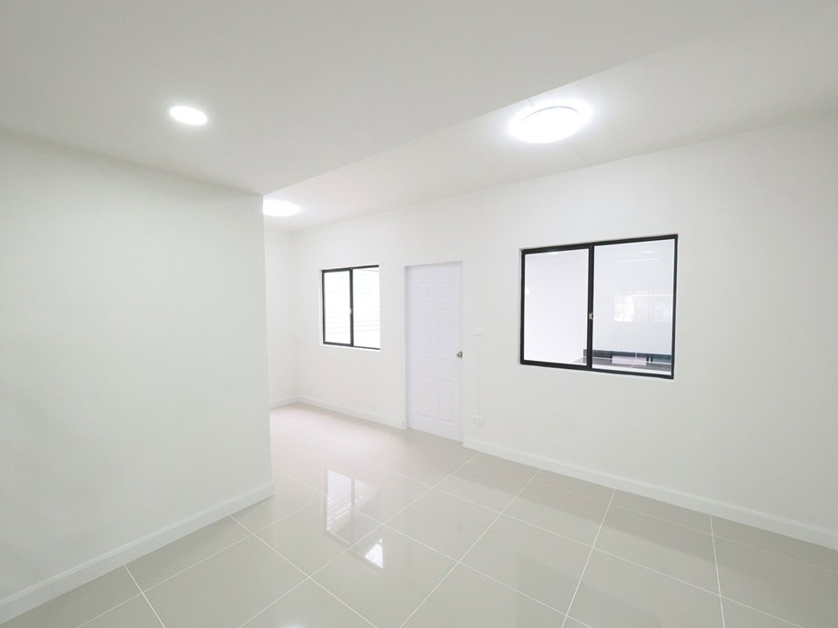 รูป ขายราคาต่ำกว่าทุน ทาวน์เฮ้าส์ 2 ชั้น รีโนเวทใหม่ทั้งหลัง ม.พฤกษา 54 เฟส 2 - รูปที่ 11/44