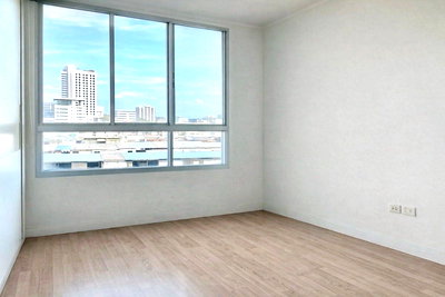 Condos for sale Charan Sanit Wong Road : For sale Lumpini park pinklao🔥🔥