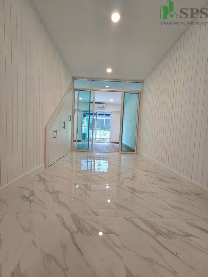 รูป ให้เช่าอาคารพาณิชย์ รีโนเวทใหม่ทั้งหลัง — เพียง 100 เมตร จาก BTS บางจาก (SPSP615) - รูปที่ 16/19