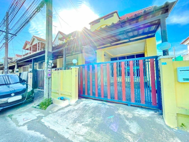 รูป ใกล้ สวนหลวง ร.9 900 ม. ใหญ่มาก 2คูหา 24 ตร.ว.188ตร.ม. หลังหัวมุม เฉลิมพระเกียรติ ร.9 44-52 ประเวศ ทาวน์เฮาส์ 3 นอน 2 น้ำ - รูปที่ 1/8