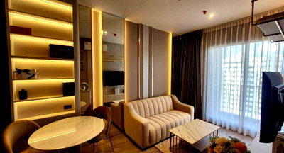 Condos for rent : RHYTHM EKKAMAI                ESTATE 