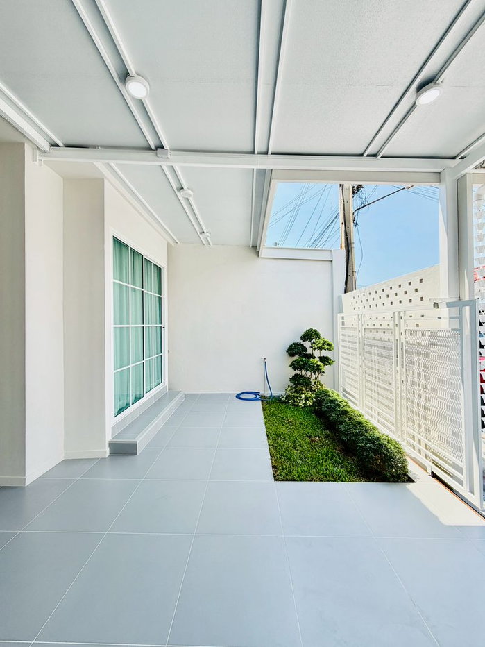 รูป 2 Bedroom Townhouse for Sale in East Pattaya - รูปที่ 16/16